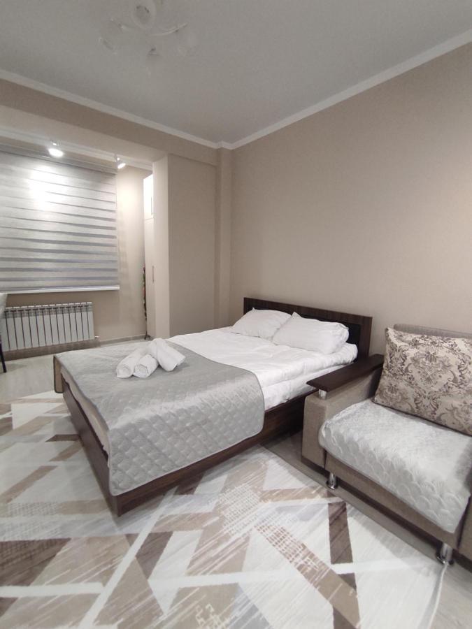 Apartamento Уютная Квартира-Студия Жк Lotus Terrace Almatý Exterior foto