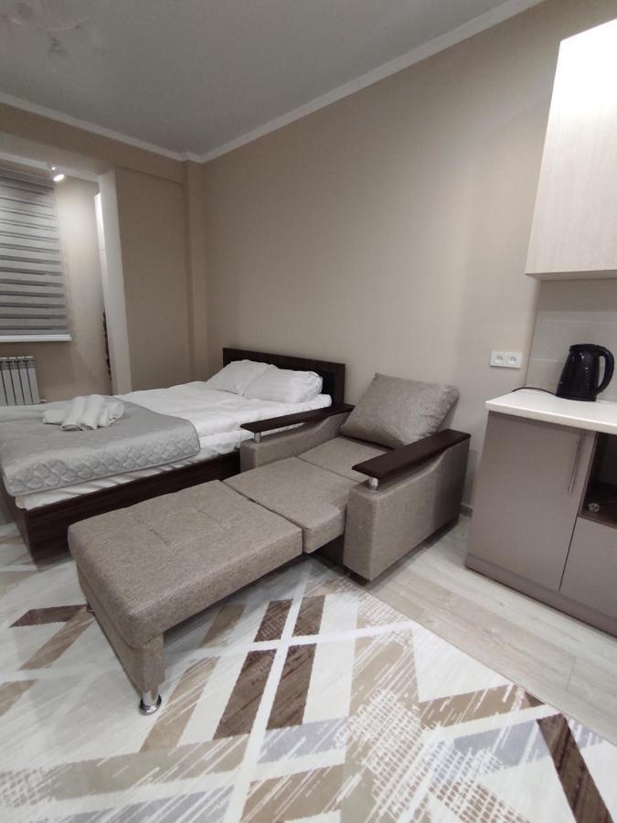 Apartamento Уютная Квартира-Студия Жк Lotus Terrace Almatý Exterior foto